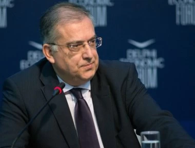 Τάκης Θεοδωρικάκος: Δε θα γίνουν απολύσεις δημοσίων υπαλλήλων